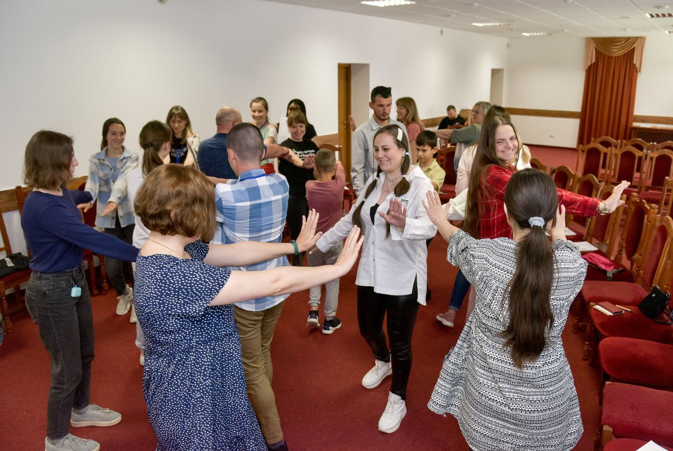 Participants of the week-long interfaith rehabilitation programme at a session called “Making connections – expressing solidarity".