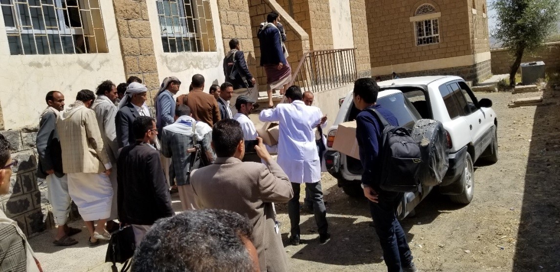 A car full of medicine arrives at the health center in Al-Absiyya, Yemen. |