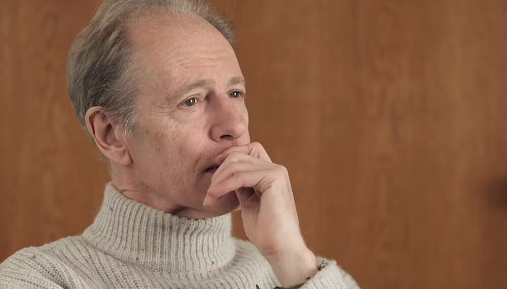 ANDREW GILMOUR SPOKE to BERLINER ZEITUNG ABOUT GERMANY'S PEACE MOVEMENT AND PACIFIST TRADITION.
