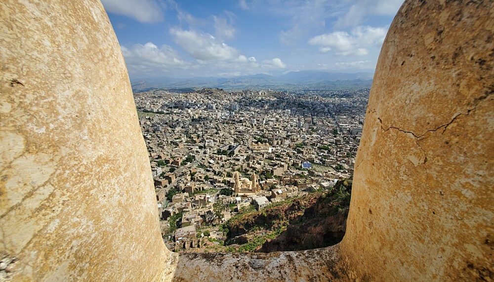 A picture of the historic Cairo Castle overlooking the city of Taiz, Yemen.