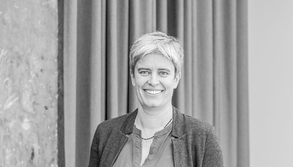 Photo of Véronique Dudouet